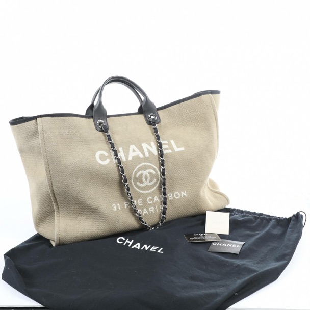 image 2 Chanel DEAUVILLE CLOTH TRAVEL BAG